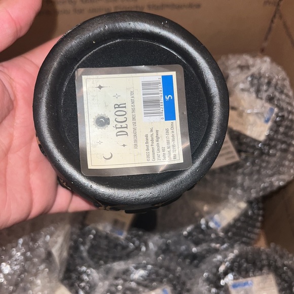 🎃Halloween cauldron skulls - Picture 4 of 4